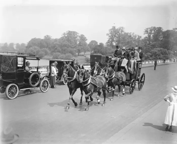Framed Print : The Coaching Marathon C J Phillips coach 10 June 1922 Framed Print : The Coaching Marathon C J Phillips coach 10 June 1922