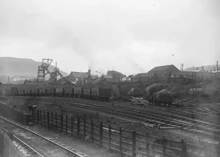 Framed Print : The Coal Crisis South Wales miners in revolt Llwynypia Mens protest strike. Naval Colliery