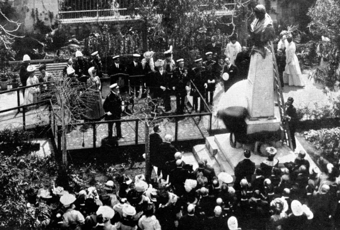 Framed Print : Commemorating a former chief justice of Malta. The King Edward VII unveiling