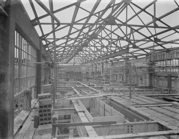 Framed Print : The construction of the new factory for British Sisalkraft Ltd at Strood, Kent