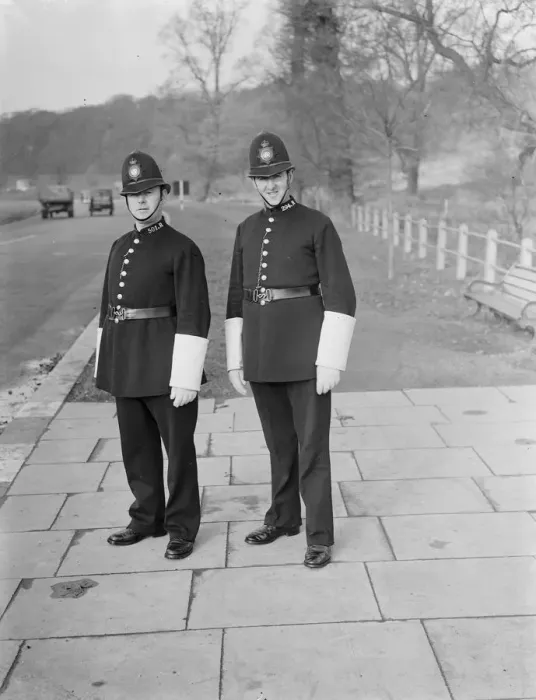 Framed Print : Courtesy cops on duty in Bexleyheath, Kent. PC 294R Baxter and PC 501R Hook Framed Print : Courtesy cops on duty in Bexleyheath, Kent. PC 294R Baxter and PC 501R Hook