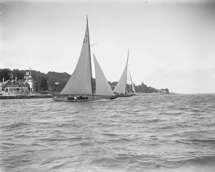 Framed Print : Cowes Regatta, Isle of Wight. Mr Ossian Donners Stella. 31 July 1922 Framed Print : Cowes Regatta, Isle of Wight. Mr Ossian Donners Stella. 31 July 1922