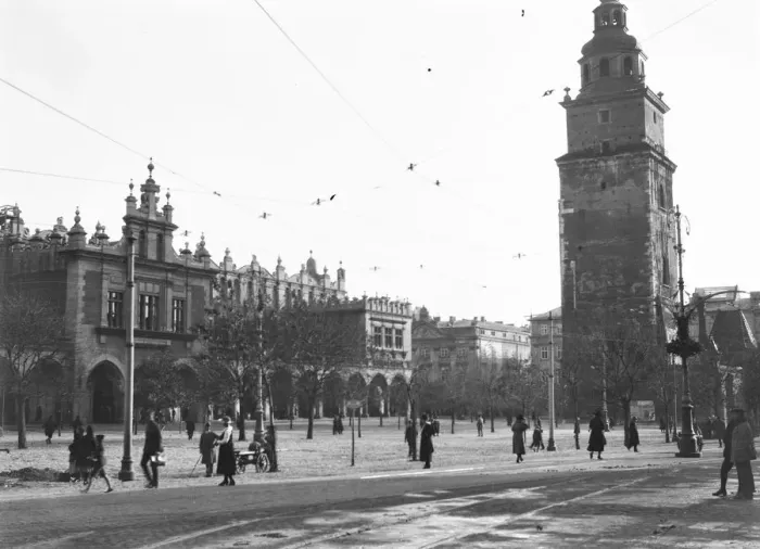 Framed Print : Cracow, Poland. The famous Cloth Hall at Cracow. These three films join and make