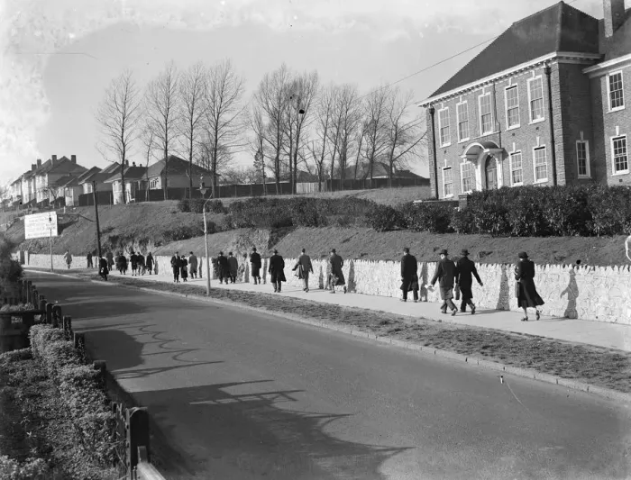 Framed Print : Crofton road in Orpington. 1939 Framed Print : Crofton road in Orpington. 1939