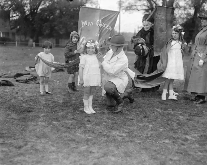 Framed Print : Crowning of May Queen at Hayes Common 2 May 1920 Framed Print : Crowning of May Queen at Hayes Common 2 May 1920