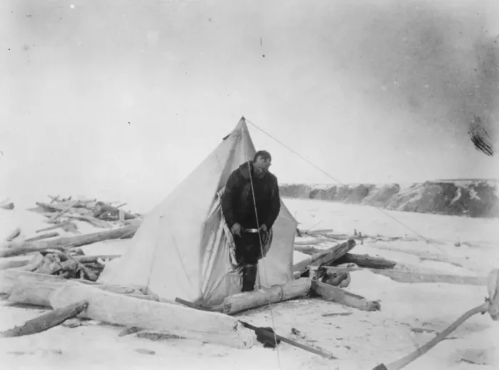 Framed Print : Daring attempt to drift across polar sea. Helplessly locked in ice for twenty four months Framed Print : Daring attempt to drift across polar sea. Helplessly locked in ice for twenty four months