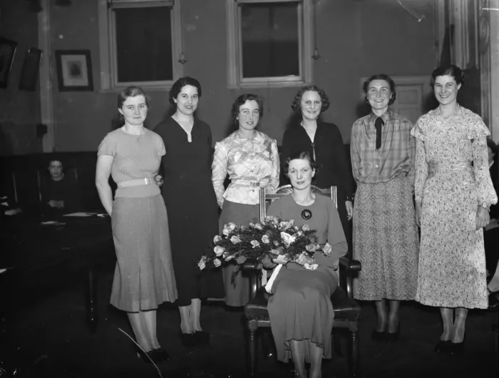 Framed Print : The Dartford Carnival Queen with her attendees. 1936 Framed Print : The Dartford Carnival Queen with her attendees. 1936