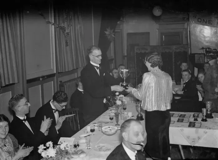 Framed Print : Dartford Wheelers hold their dinner. Councillor A Webb, JP, presents the prizes