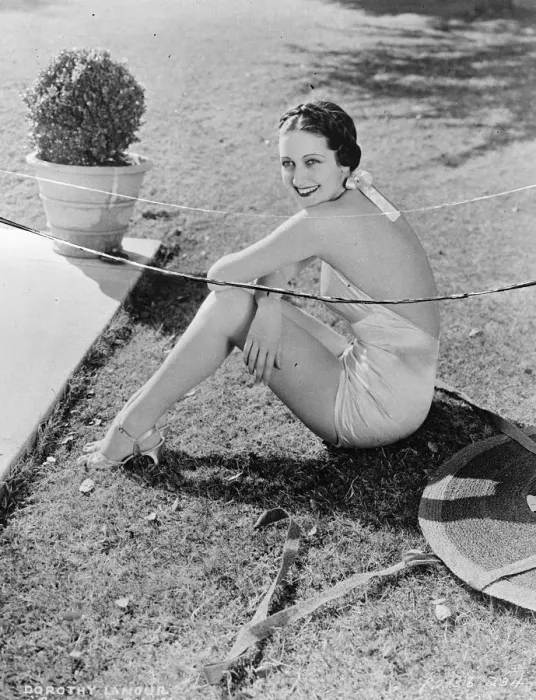 Framed Print : A dazzling new bathing creation worn by Dorothy Lamour, the Hollywood film actress Framed Print : A dazzling new bathing creation worn by Dorothy Lamour, the Hollywood film actress