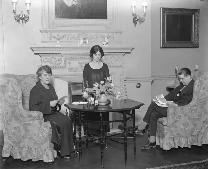 Framed Print : The deputy leaders familty at home. Mrs J R Clynes, the wife of the deputy leader Framed Print : The deputy leaders familty at home. Mrs J R Clynes, the wife of the deputy leader