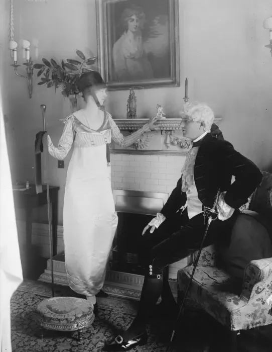 Framed Print : The Devonshire House Ball Mr and Mrs Tudor Hart 14 April 1920