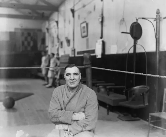 Framed Print : Dick Smith, English Heavy Weight Boxer. 1 February 1923 Framed Print : Dick Smith, English Heavy Weight Boxer. 1 February 1923