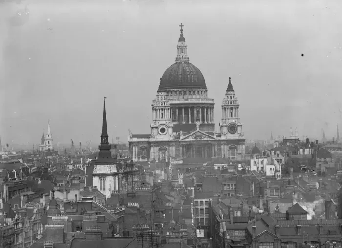 Framed Print : Dome of St Pauls Framed Print : Dome of St Pauls