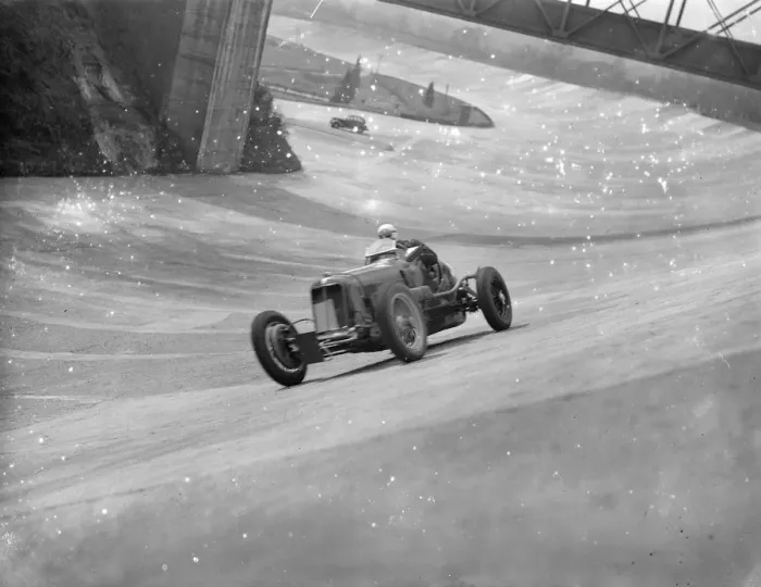 Framed Print : Drivers practice at Brooklands for Easter Monday meeting. Drivers practised Framed Print : Drivers practice at Brooklands for Easter Monday meeting. Drivers practised