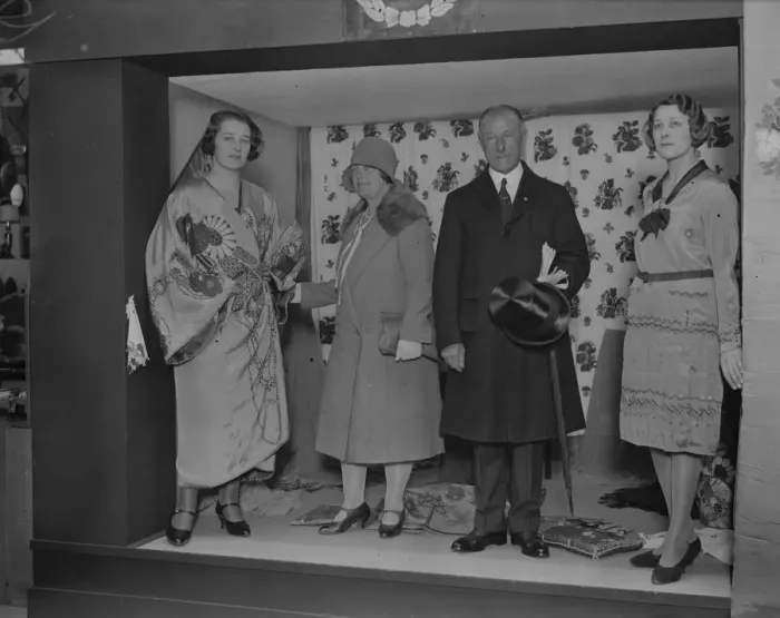 Framed Print : Earl and Countess Jellicoe at the painted fabric stall exhibition of work by disabled Framed Print : Earl and Countess Jellicoe at the painted fabric stall exhibition of work by disabled