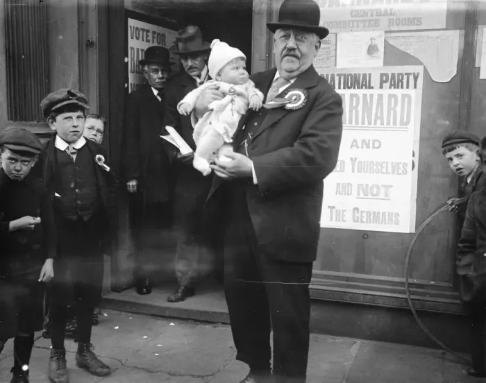 Framed Print : East Islington election Mr Barnard, one of the candidates 23 October 1917