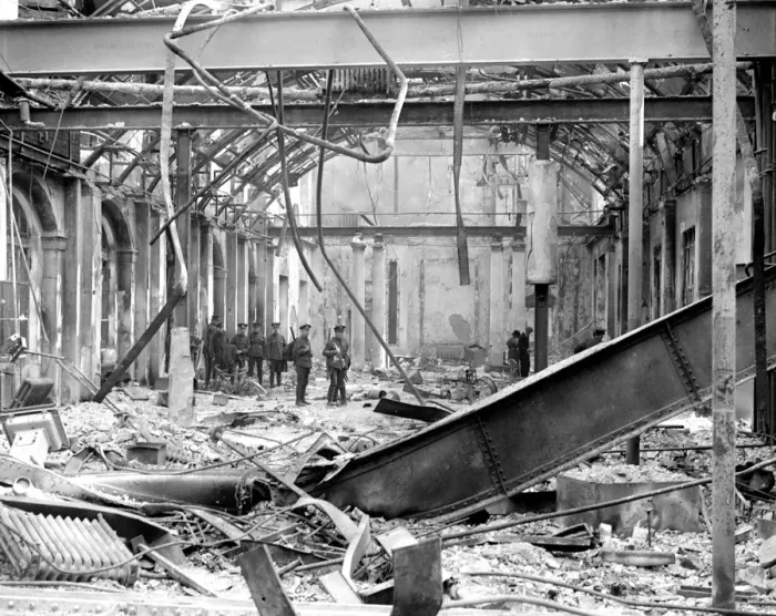 Framed Print : Easter Rising (originally captioned The Dublin rebellion) The interior of Framed Print : Easter Rising (originally captioned The Dublin rebellion) The interior of