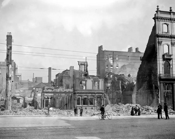 Framed Print : Easter Rising (originally captioned The Dublin rebellion) The ruins in Sackville Framed Print : Easter Rising (originally captioned The Dublin rebellion) The ruins in Sackville