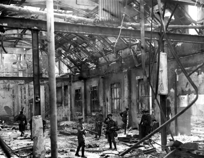 Framed Print : Easter week rising in Ireland May 1916. Interior of the GPO Dublin Topfoto stills Framed Print : Easter week rising in Ireland May 1916. Interior of the GPO Dublin Topfoto stills