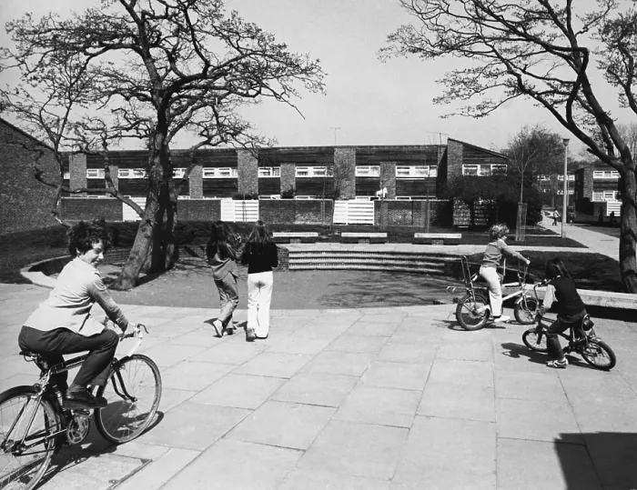 Framed Print : Edenbridge Estate Kent, in the mid 1970s. TopFoto Framed Print : Edenbridge Estate Kent, in the mid 1970s. TopFoto