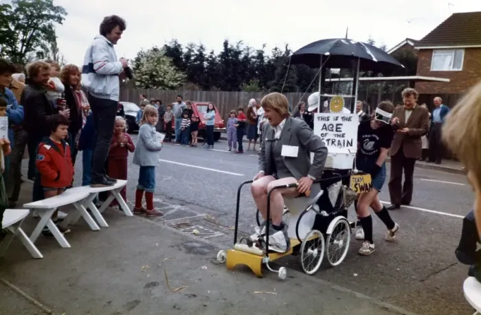 Framed Print : Edenbridge Pram Race in the 1970s Framed Print : Edenbridge Pram Race in the 1970s