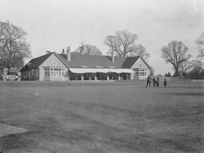 Framed Print : Edgware golf club Framed Print : Edgware golf club
