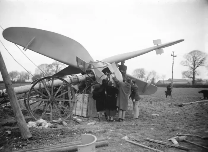 Framed Print : Electricity from the air : remarkable new type of aero windmill in the course of Framed Print : Electricity from the air : remarkable new type of aero windmill in the course of