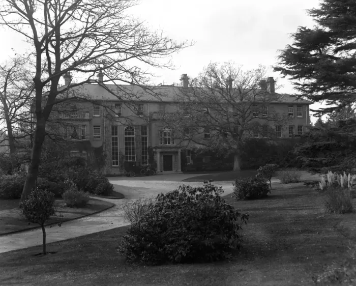Framed Print : Englemere, Ascot, Berkshire. 16 February 1925 Framed Print : Englemere, Ascot, Berkshire. 16 February 1925