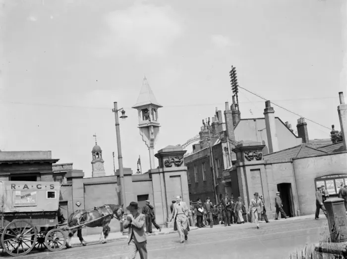 Framed Print : The entrance and bell at Woolwich Dockyard, London. 1939