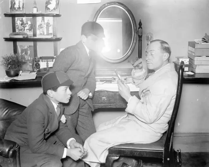 Framed Print : Ernest Treux, the American Actor, in his dressing room. 24 December 1926 Framed Print : Ernest Treux, the American Actor, in his dressing room. 24 December 1926