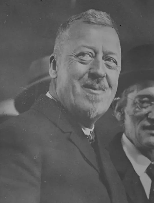 Framed Print : Ex - Zeppelin Commander as German President. Dr Eckene, who commanded the Zeppelin