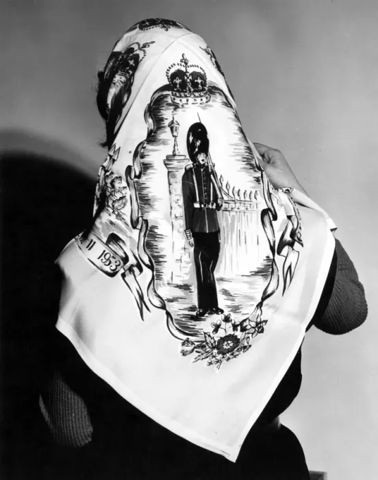 Framed Print : Fabrics for the coronation. Miss Pam Taylor wearing a screen printed crepe head