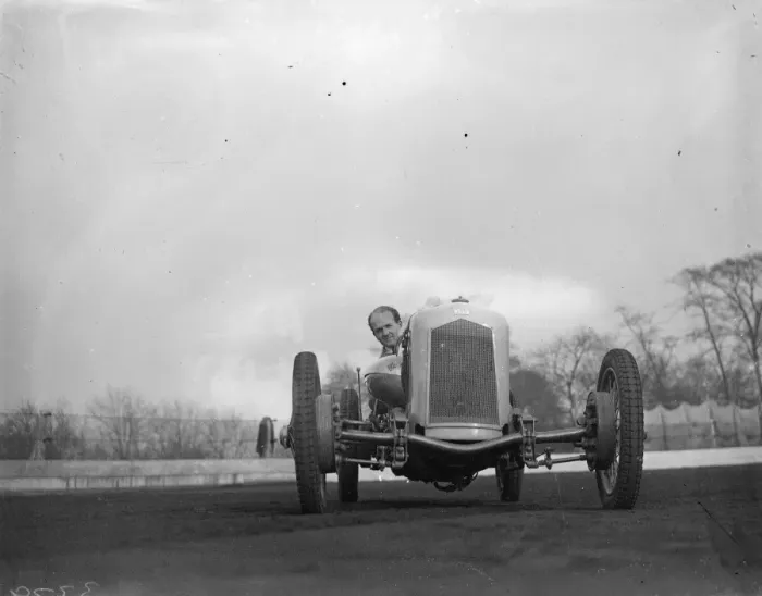 Framed Print : Famous drivers to set up new record for 1500 cc cars at Crystal Palace on Saturday Framed Print : Famous drivers to set up new record for 1500 cc cars at Crystal Palace on Saturday