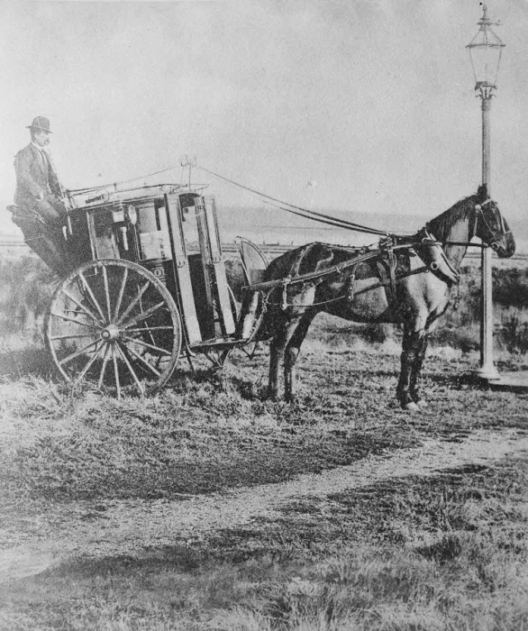 Framed Print : Farthest South London Hansom at Invergargill, New Zealand 3 June 1922 Framed Print : Farthest South London Hansom at Invergargill, New Zealand 3 June 1922