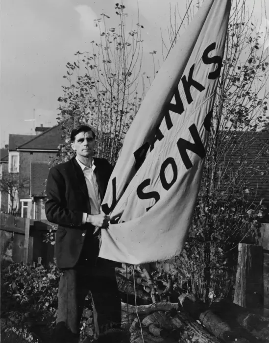 Framed Print : Fighting For His Flag. Mr. Jim Banks, of Hawley Road, Dartford, Kent, has refused