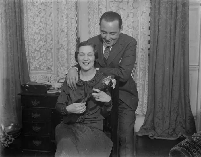 Framed Print : First photograph of Mrs Eddie Fields ( Miss Josephine Trix and her husband ). Mr