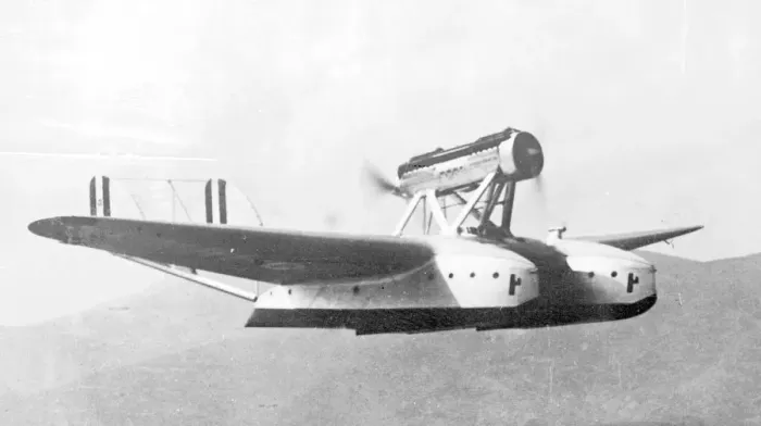 Framed Print : The first picture to be received in London of the plane in which General Balbo Framed Print : The first picture to be received in London of the plane in which General Balbo