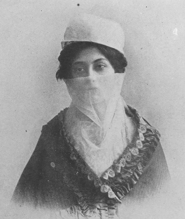 Framed Print : First Woman in Constantinople Halide Hanum, the famous Turkish woman novelist Framed Print : First Woman in Constantinople Halide Hanum, the famous Turkish woman novelist