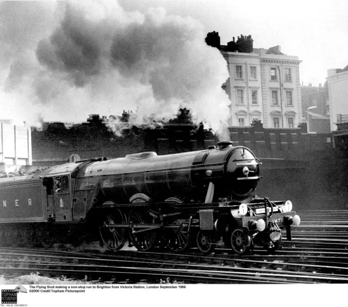Framed Print : The Flying Scot making a non-stop run to Brighton from Victoria Station, London September Framed Print : The Flying Scot making a non-stop run to Brighton from Victoria Station, London September