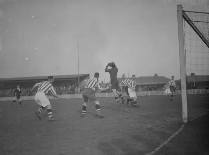 Framed Print : Football match - Dartford versus Colchester. The goalie makes a save Framed Print : Football match - Dartford versus Colchester. The goalie makes a save