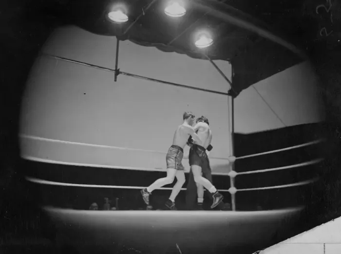 Framed Print : Freddie Mills KOs Nilsson in first round. British cruiserweight champion Freddie Mills Framed Print : Freddie Mills KOs Nilsson in first round. British cruiserweight champion Freddie Mills