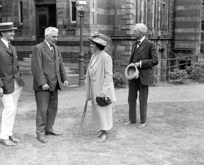 Framed Print : Garden fete at Greenwich observatory Sir Frank Dyson, astronomer royal conducting