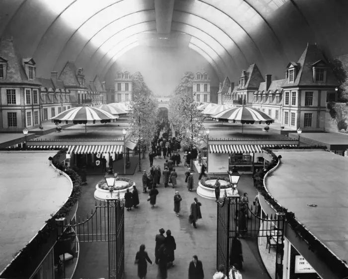 Framed Print : General view at the Ideal Home Exhibition at Olympia. March 1958 Framed Print : General view at the Ideal Home Exhibition at Olympia. March 1958
