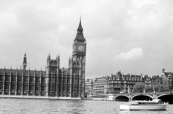 General views from the Thames to Big Ben, Palace of Westminster, London, England, UK