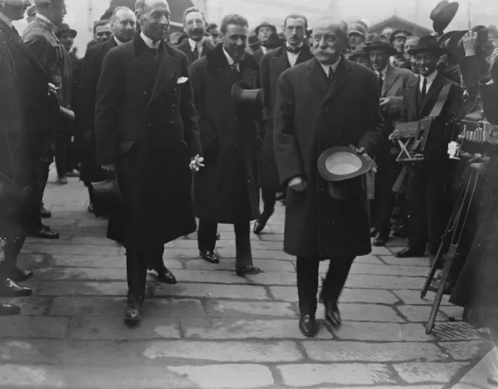 Framed Print : The Genoa conference M Theunis ( Belgium ) on right and M Schanzer ( Centre ) arriving Framed Print : The Genoa conference M Theunis ( Belgium ) on right and M Schanzer ( Centre ) arriving