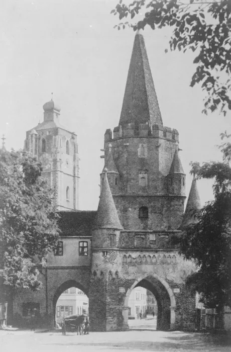 Framed Print : Two German towns fined ?25, 000 each. Penalties for Indignities to Allied Officers Framed Print : Two German towns fined ?25, 000 each. Penalties for Indignities to Allied Officers