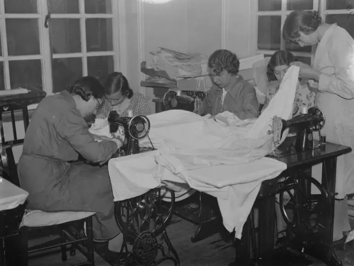 Framed Print : Girls of Royal School of Needlework making bedspread as wedding present for Princess Marina Framed Print : Girls of Royal School of Needlework making bedspread as wedding present for Princess Marina