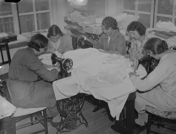 Framed Print : Girls of Royal School of Needlework making bedspread as wedding present for Princess Marina Framed Print : Girls of Royal School of Needlework making bedspread as wedding present for Princess Marina
