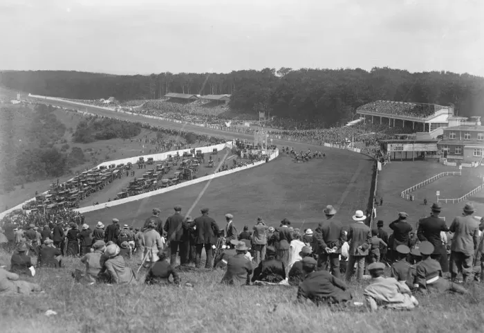 Framed Print : Goodwood races. A striking general view of the course, stands and enclosure during Framed Print : Goodwood races. A striking general view of the course, stands and enclosure during