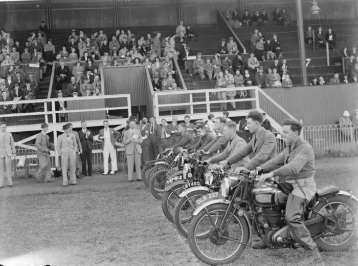 Framed Print : The Gravesend and District Motor Cycle Gymkhana in Kent. Riders in the motorbike egg Framed Print : The Gravesend and District Motor Cycle Gymkhana in Kent. Riders in the motorbike egg